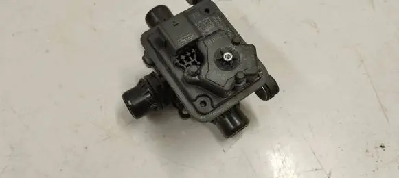 BMW i4 Electric auxiliary coolant/water pump 9462114