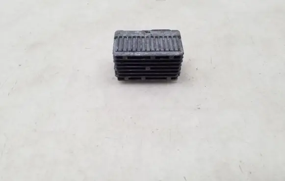 Opel Insignia A Glow plug pre-heat relay 55574293