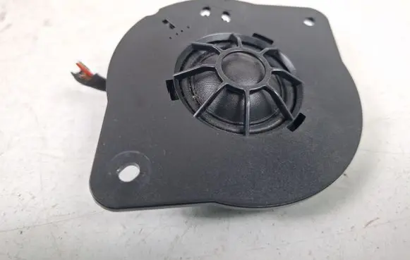 Audi A4 S4 B8 8K Panel speaker 8T0035399A