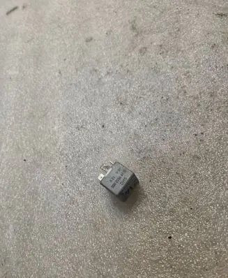 Audi A8 S8 D2 4D Other relay 443951253K