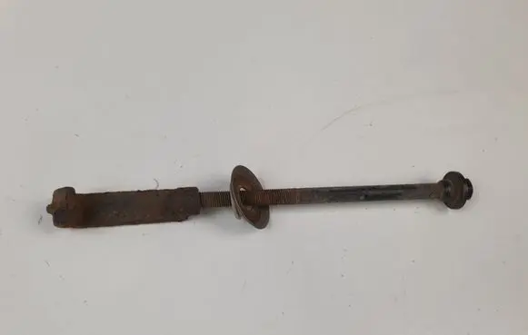 Peugeot Expert Spare wheel bolt 