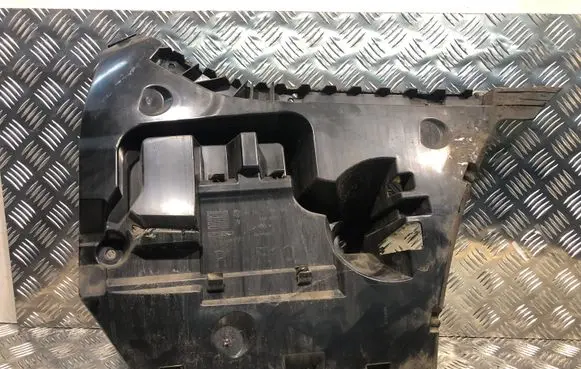BMW 5 F10 F11 Rear bumper mounting bracket 15857711