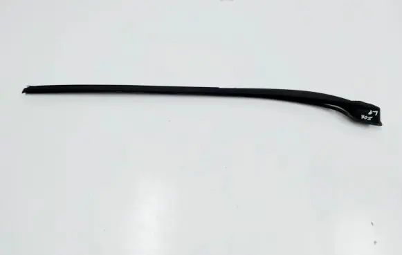 Renault Zoe Windshield trim 727615164R