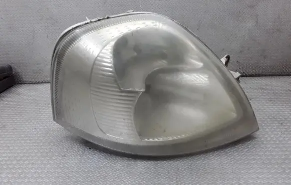 Renault Master II Headlight/headlamp 8200163518