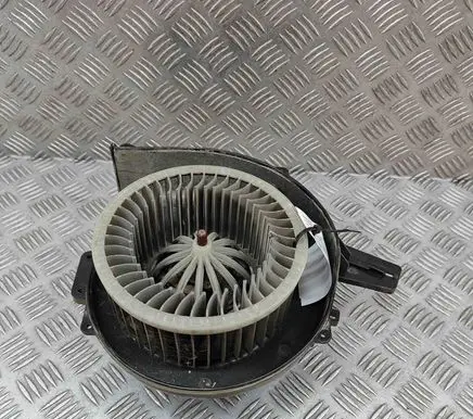 Skoda Fabia Mk2 (5J) Heater fan/blower 6Q1819015G