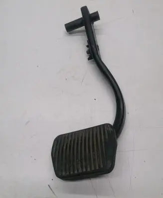 Volvo S80 Brake pedal