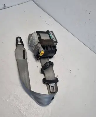 Audi A4 S4 B8 8K Front seatbelt 3066322 0715H1929E N18C25291E