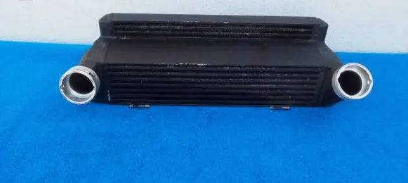 BMW 3 E90 E91 Intercooler radiator 001001035
