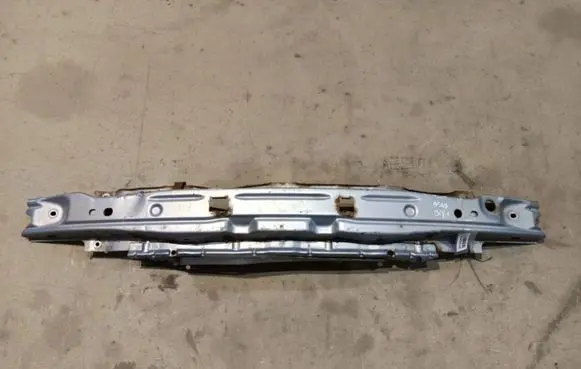 Opel Zafira A Front bumper cross member 