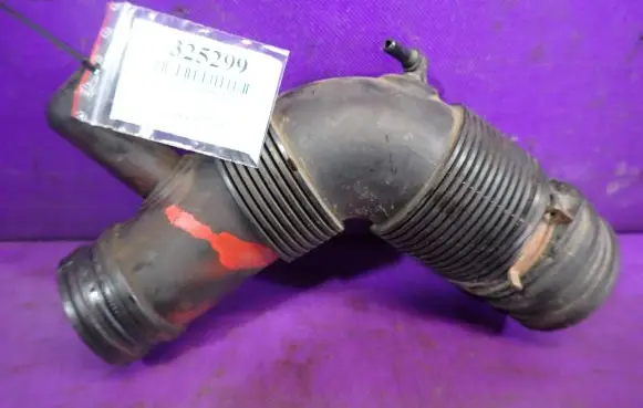 Air intake hose/pipe
