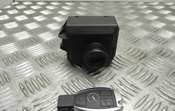 Mercedes-Benz CLA C117 X117 W117 Ignition lock A2129053501 M4943