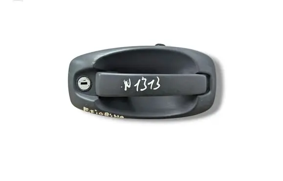 Loading door exterior handle
