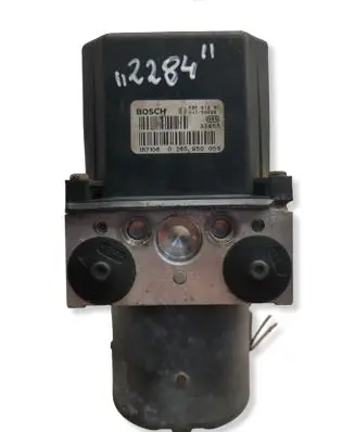 Volkswagen PASSAT B5 ABS Pump 0265950055 ESP01240 187106
