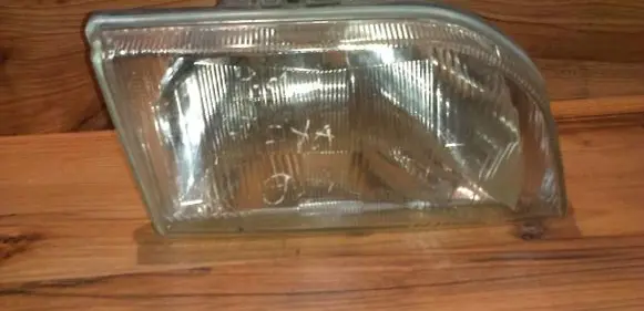 Ford Fiesta Headlight/headlamp 7r01445