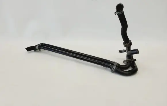 Volkswagen Phaeton Engine coolant pipe/hose 3D0121065EQ