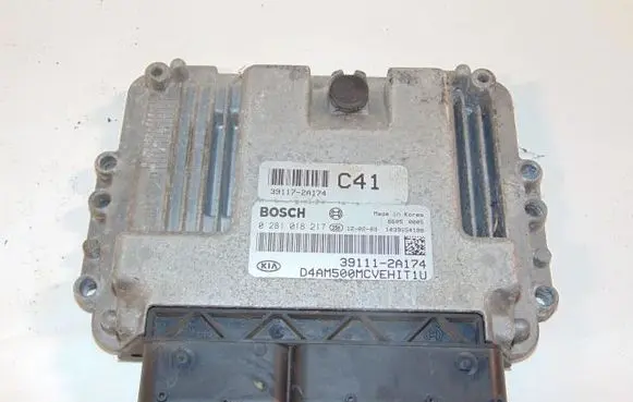 KIA Soul Engine control unit/module 391112A174