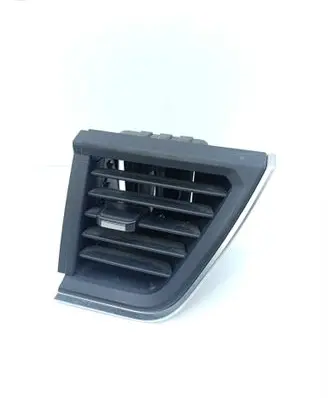 Renault Trafic III (X82) Dashboard side air vent grill/cover trim 687508261R 687601409R