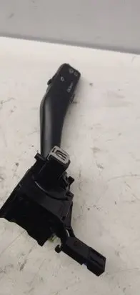 Volkswagen Golf Plus Wiper control stalk 1K0953519A