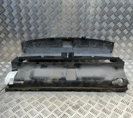 Porsche Macan (95B) Intercooler air guide/duct channel 95B121707D