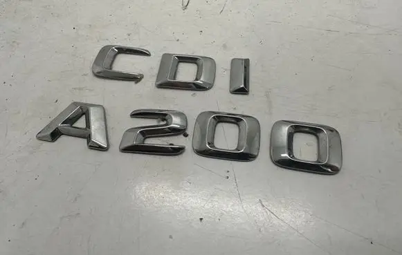 Mercedes-Benz A W176 Manufacturers badge/model letters 