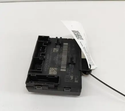 Audi A3 S3 8V Door control unit/module 5Q0959592E 5Q0959592B