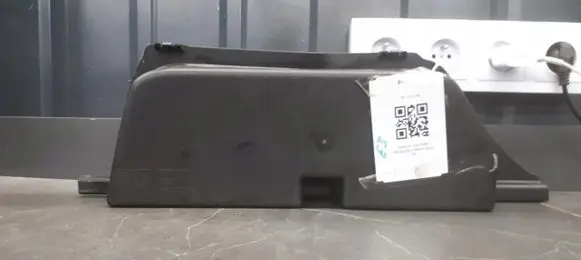 Saab 9-5 Glove box in trunk 