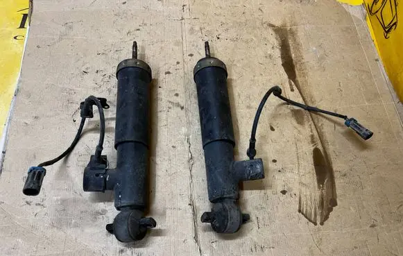 Chevrolet Corvette C5 Front shock absorber/damper 