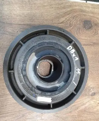 Nissan Navara D23 Crankshaft pulley 123031297R