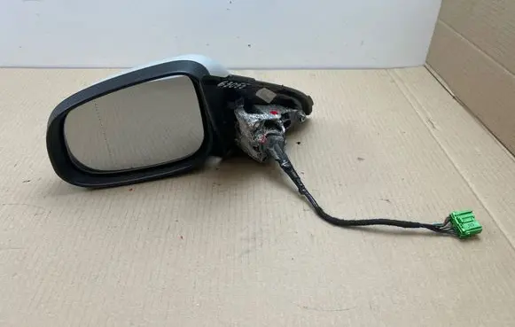 Volvo V60 Front door electric wing mirror 30799050