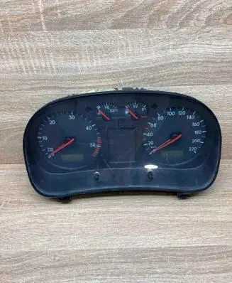Volkswagen Golf IV Speedometer (instrument cluster) 1J0919860B 110008773