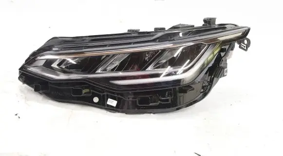 Volkswagen Golf VIII Headlight/headlamp 5H1941005A