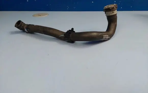 Mercedes-Benz GLE W167 Engine coolant pipe/hose A1675011300