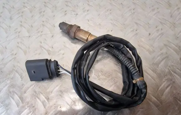 Audi A8 S8 D3 4E Lambda probe sensor 07C906262AE