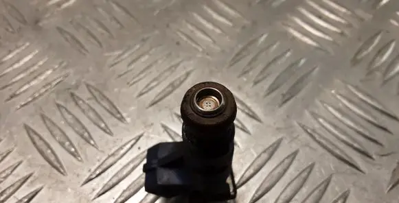 Audi A4 S4 B6 8E 8H Fuel injector 06B133551M 0280156065