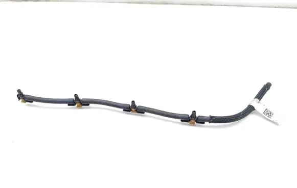 Jaguar XE Fuel return line/hose G4D39K022BB 0445130091