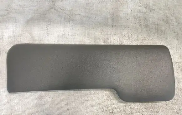 Chrysler Voyager Front door trim (molding) 04754993AA 12042