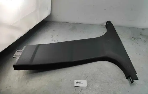 BMW 5 F10 F11 (D) pillar trim (bottom) 7352109