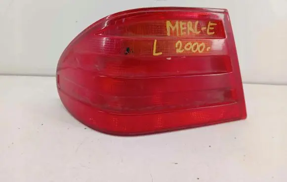 Mercedes-Benz E W210 Rear/tail lights