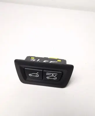 Tailgate opening switch
