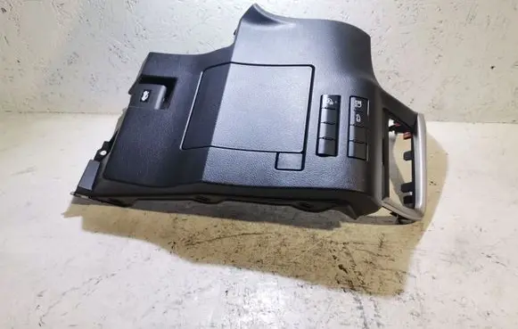 Dashboard lower bottom trim panel