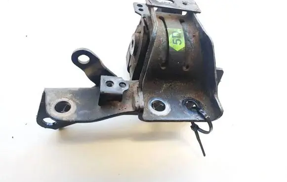 Toyota Avensis T250 Engine mount bracket
