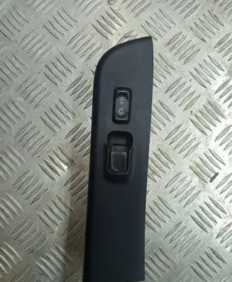 Opel Frontera B Electric window control switch 8971745852