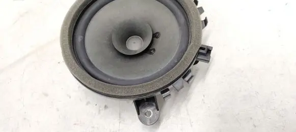 Volvo V50 Front door speaker 30657444