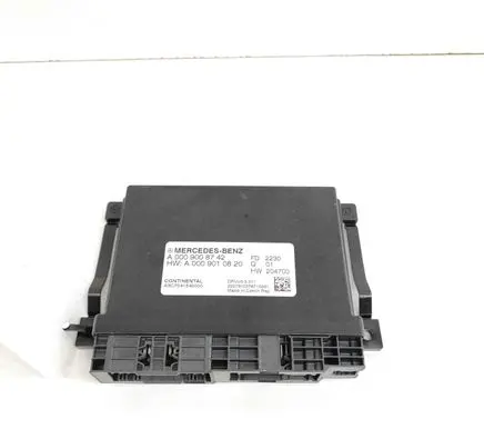 Mercedes-Benz EQE v295 Other devices A0009010820 A3C7041540000