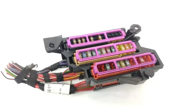 Audi A4 S4 B8 8K Fuse module 8K0971845