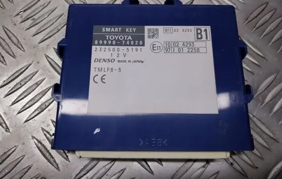 Toyota iQ Start/Stop control module 89990-74020