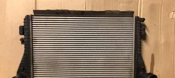 Volkswagen PASSAT B6 Intercooler radiator 1K0145803
