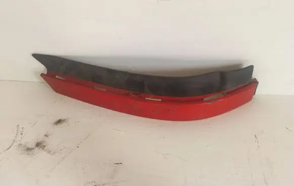 Chevrolet Silverado Front bumper splitter molding 84052223