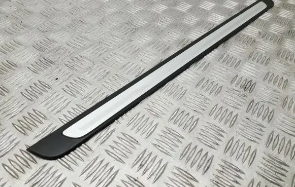 Audi A1 Side skirt front trim 8X3853373A