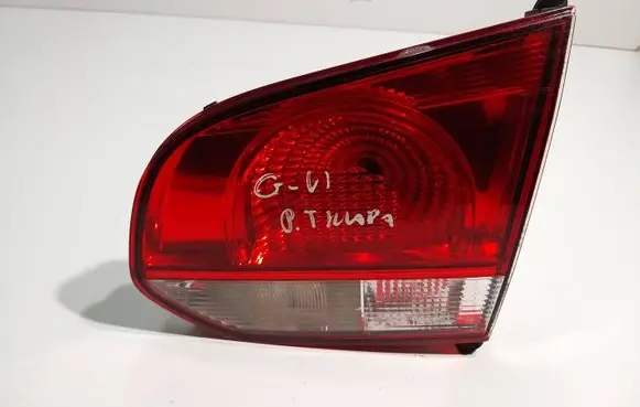Volkswagen Golf VI Tailgate rear/tail lights 5K0945094G